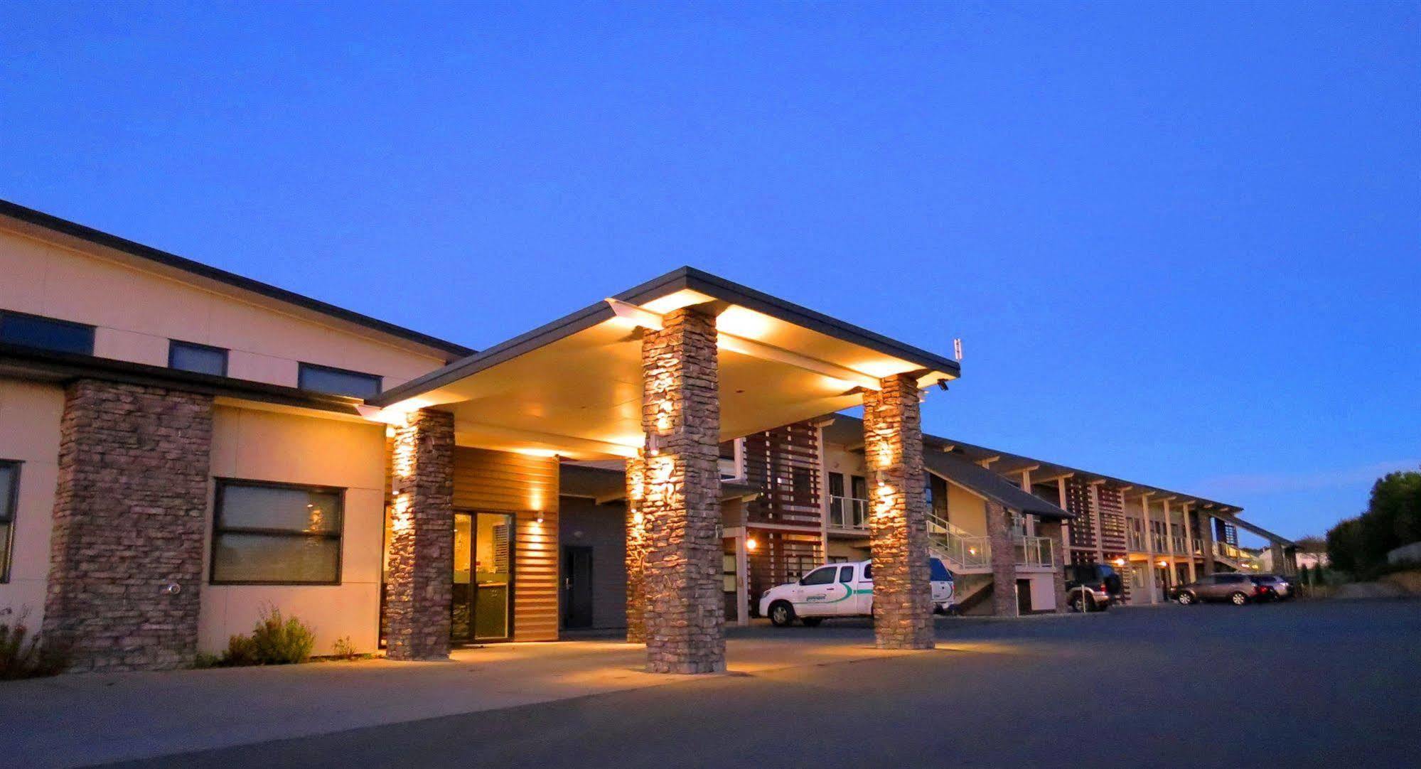 Amity Court Motel Стратфорд Екстериор снимка